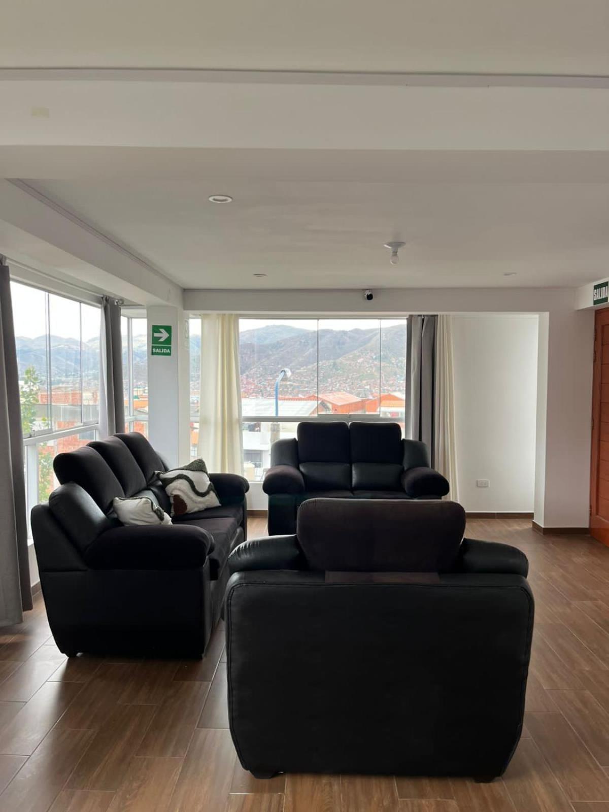 Llamas House Lll Cuzco
